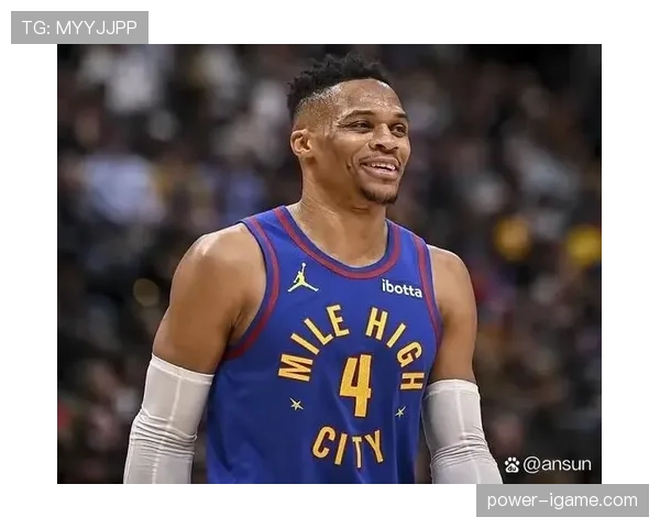 利桑德罗·马丁内斯硬汉防守震撼全场，力保球门不失成球队定海神针