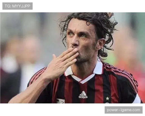 马尔蒂尼战术体系分析:防守与控球艺术重塑现代足球风格的趋势观察